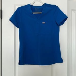 Figs Scrub Top - Catarina One Pocket Scrub Top - Gently Used,Very Good Condition